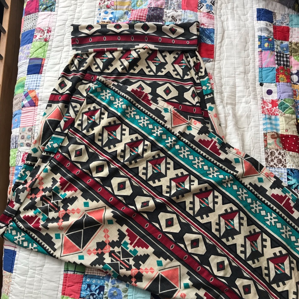 Maxi skirt from buckle medium